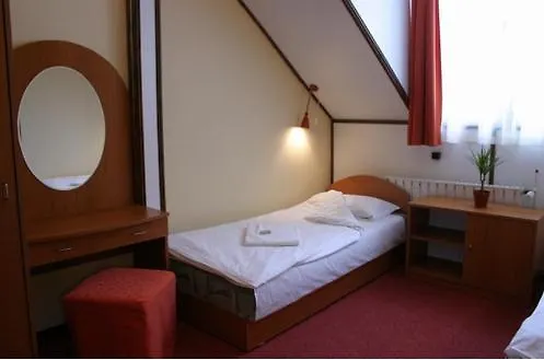 Vadregeny Panzio Esztergom