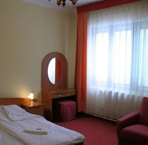 Vadregeny Panzio Couette-café Esztergom